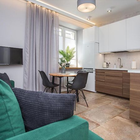 Urban Jungle Apartment In The Heart Of The City Białystok Extérieur photo