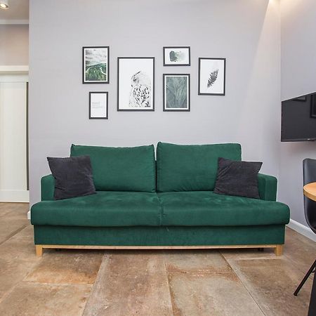 Urban Jungle Apartment In The Heart Of The City Białystok Extérieur photo