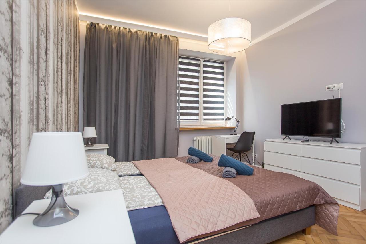 Urban Jungle Apartment In The Heart Of The City Białystok Extérieur photo